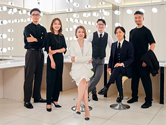 株式会社LITA CEO / PRプロデューサー 笹木 郁乃さんと役員の皆さん